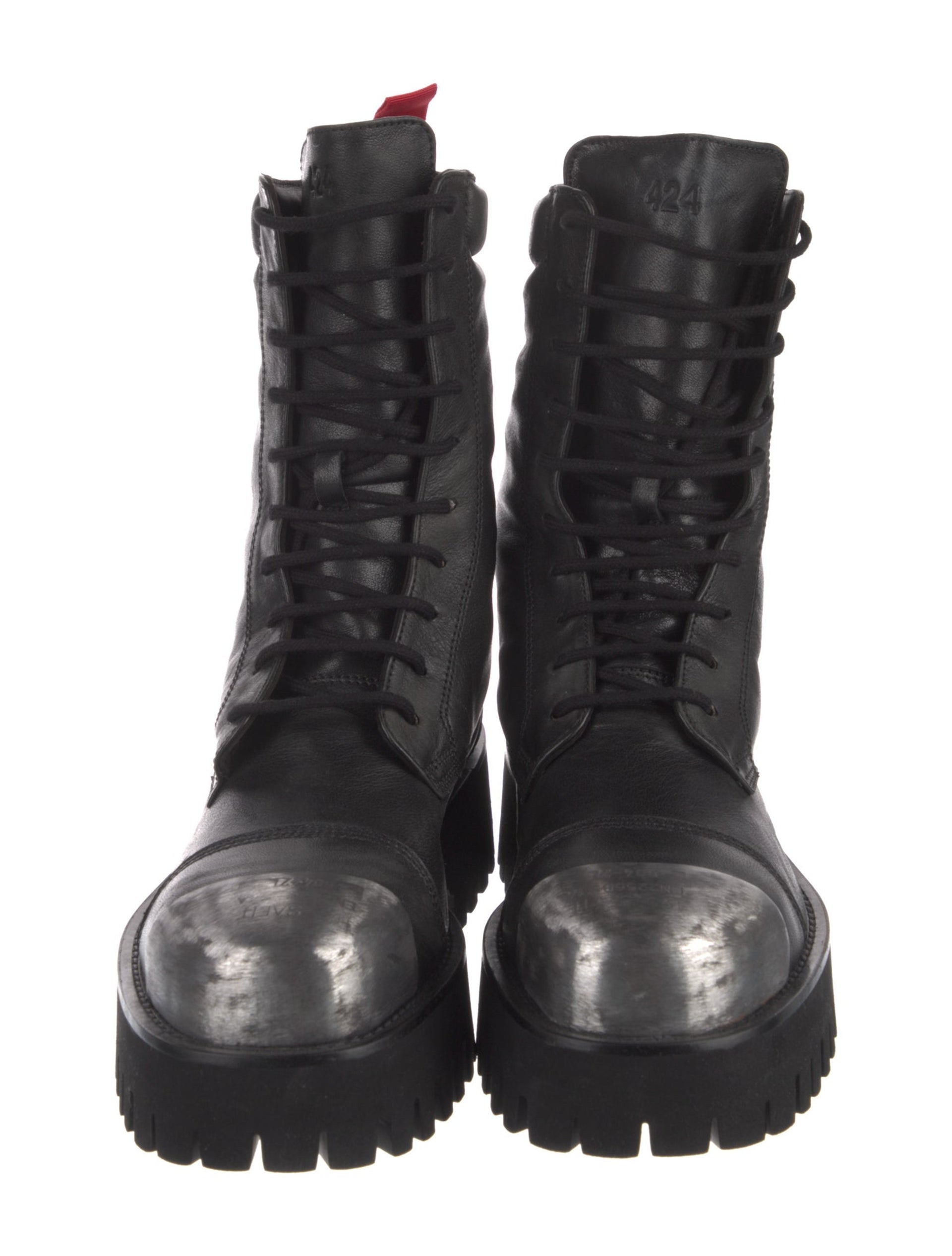 424  BOOTS