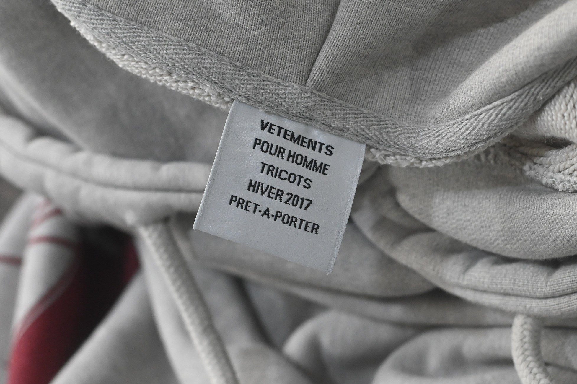 Vetements AW2017 "Eleven Inch Gun Club" Indoor Pistol Shooting Star Hoodie