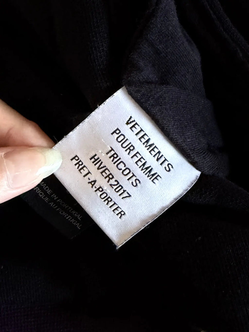 VETEMENTS AW6 RUNWAY 11' INCH GUN CLUB / TFD REVERSIBLE ZIP UP HOODED JACKET [BLACK/PURPLE]