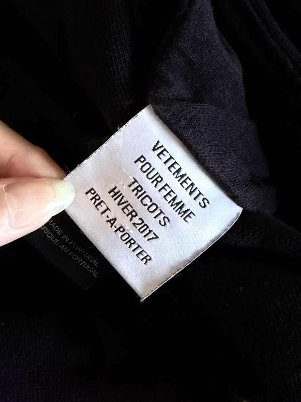 VETEMENTS AW6 RUNWAY 11' INCH GUN CLUB / TFD REVERSIBLE ZIP UP HOODED JACKET [BLACK/PURPLE]